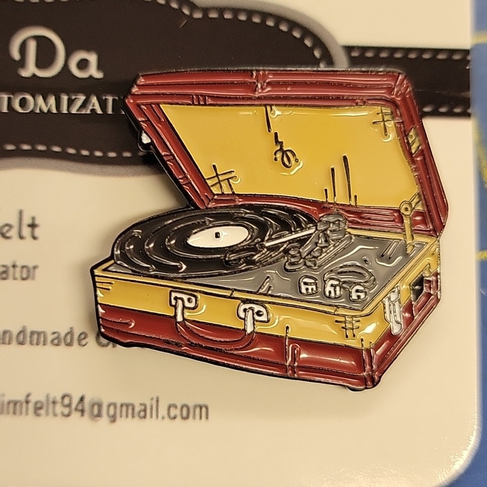 Record Player 1.25" Tack Pin